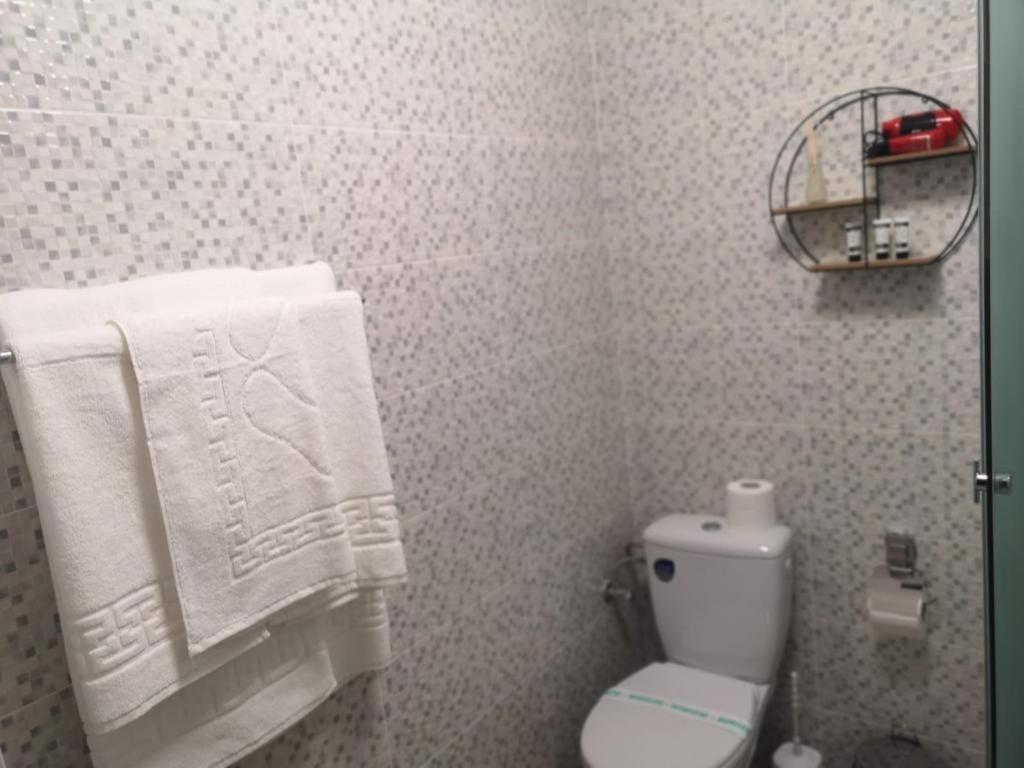 B House Rooms Iasi Eksteriør bilde